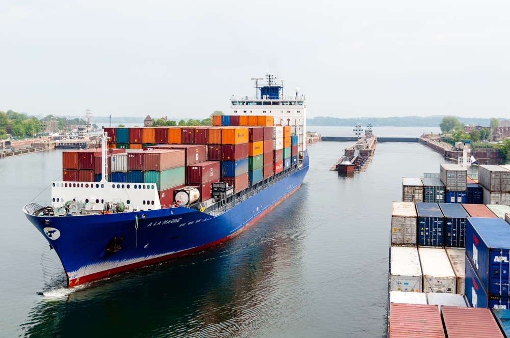 Quand a-t-on un destockage de produits finis ?