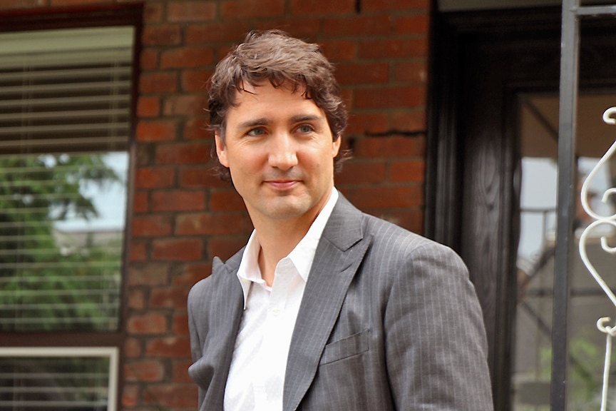 Où Justin Trudeau était-il en visite ?
