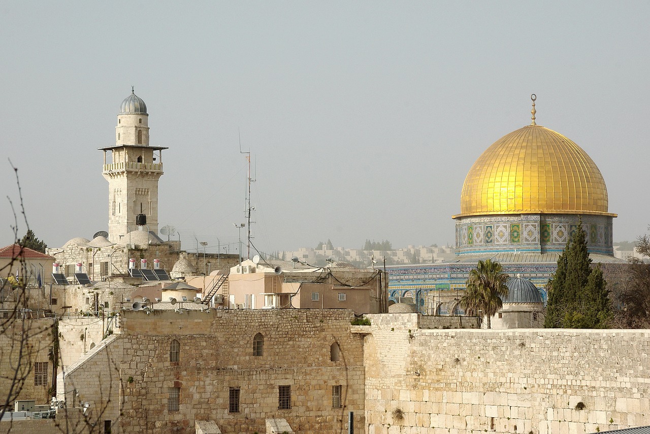 Donald Trump a annoncé la normalisation des relations diplomatiques entre Israël et...