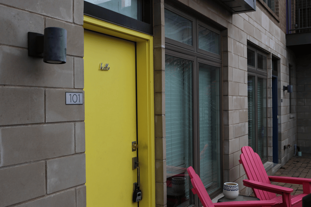 Dans le bras de fer Airbnb/Paris, qui gagne la première bataille ?