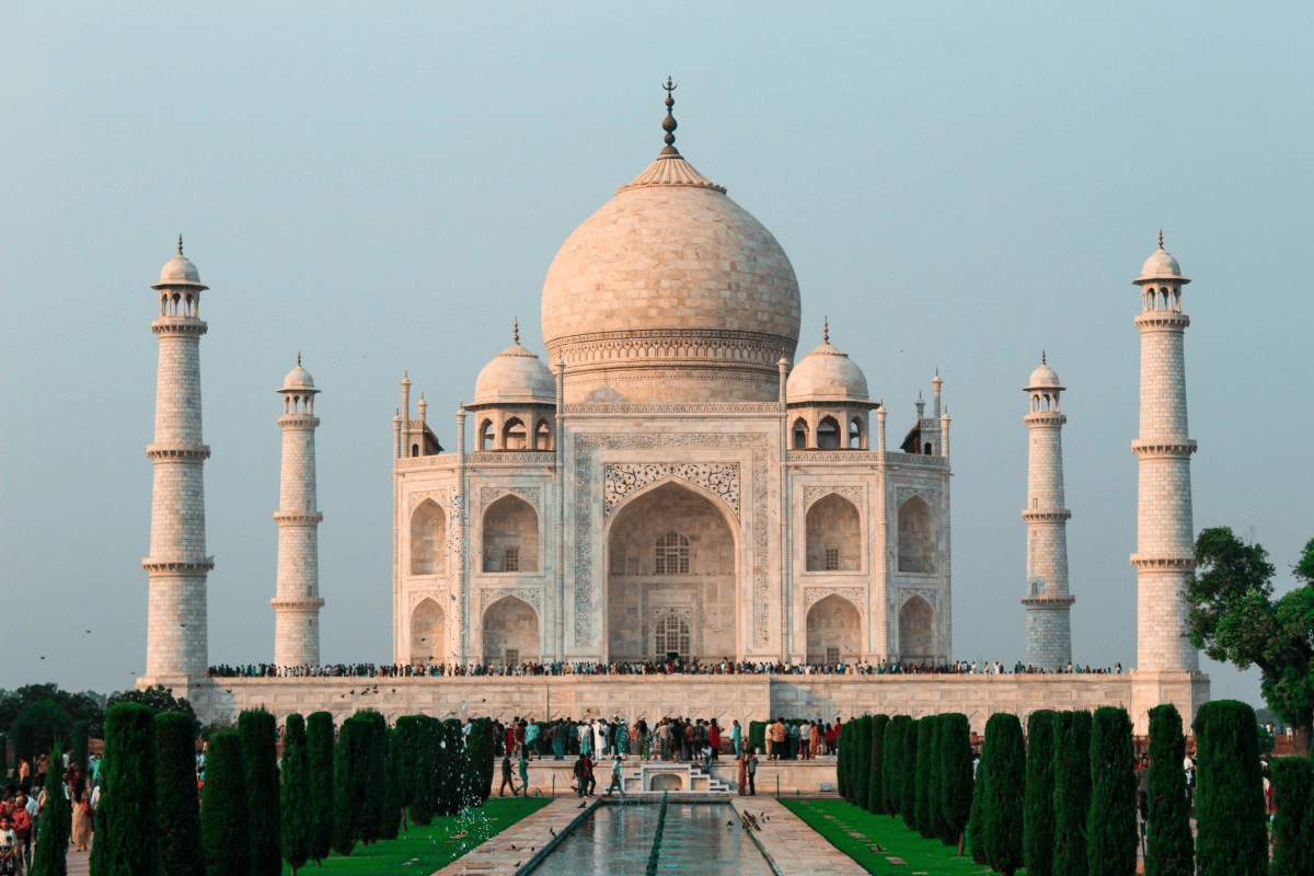 Le taux d'imposition en Inde va être ramené à...