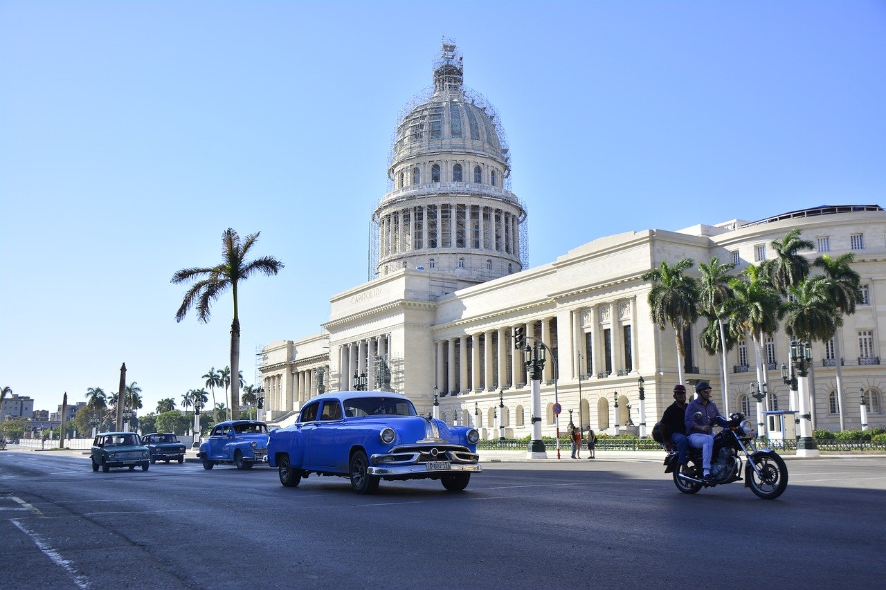 Depuis 1994, deux monnaies circulaient à Cuba.