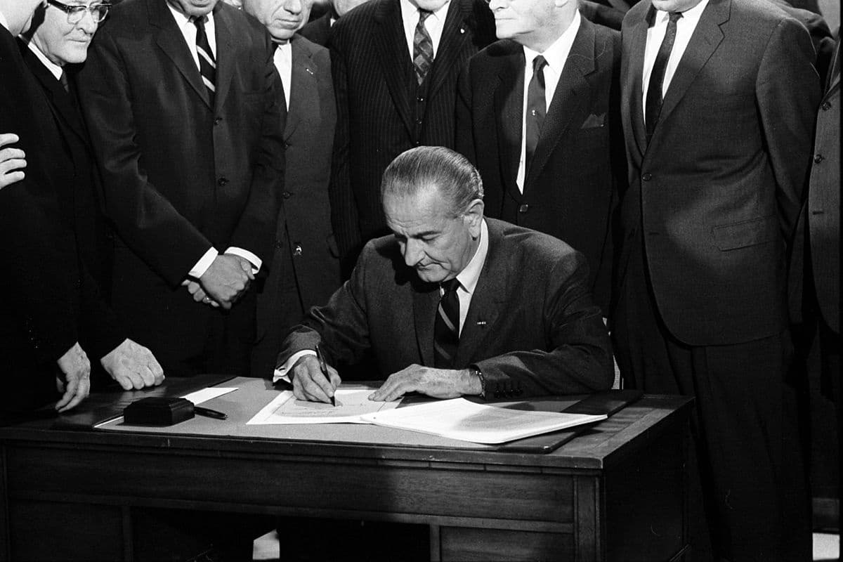 Quel événement marque la fin du Civil Rights Movement en général ?