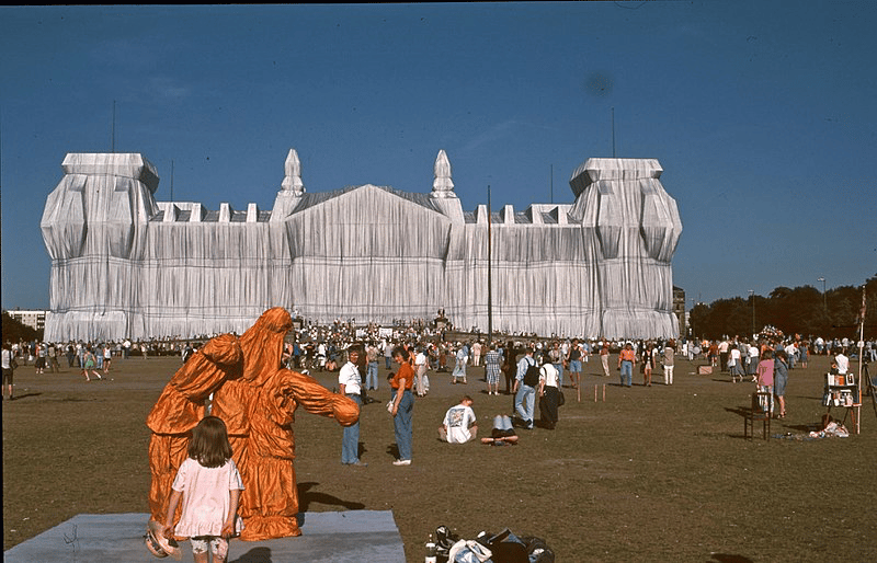 Christo était...