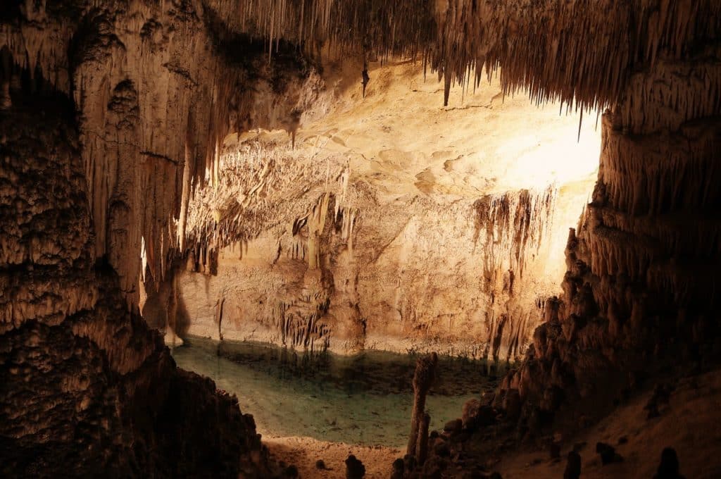 Allégorie de la caverne de Platon