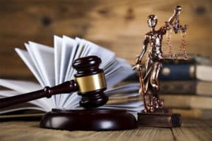 L’exercice, qui consiste à analyser une situation juridique, permet d’apprécier l’aptitude à appliquer des règles de droit à des situations concrètes