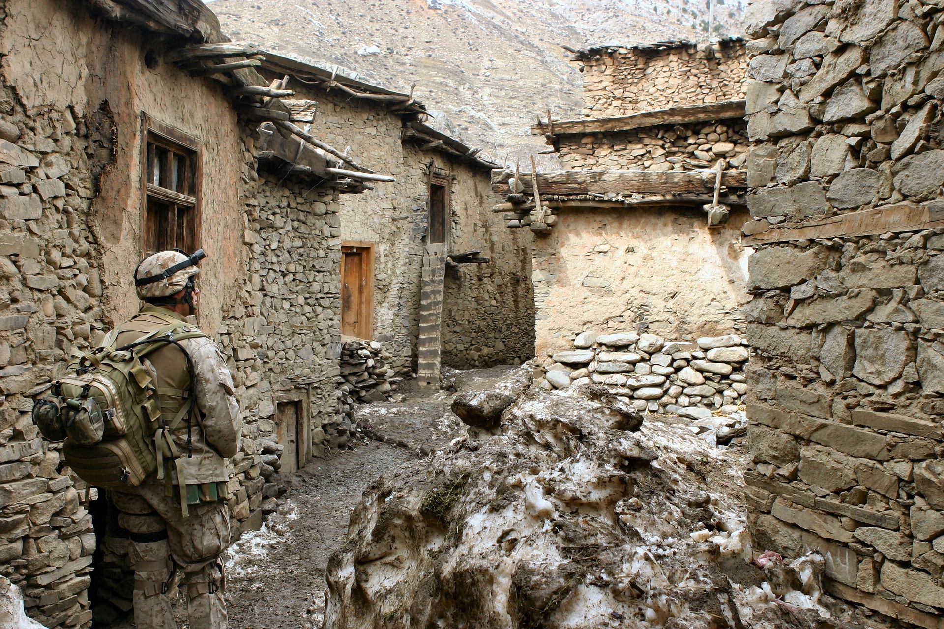 Comment s’appelle le groupe qui a pris le pouvoir en Afghanistan ?
