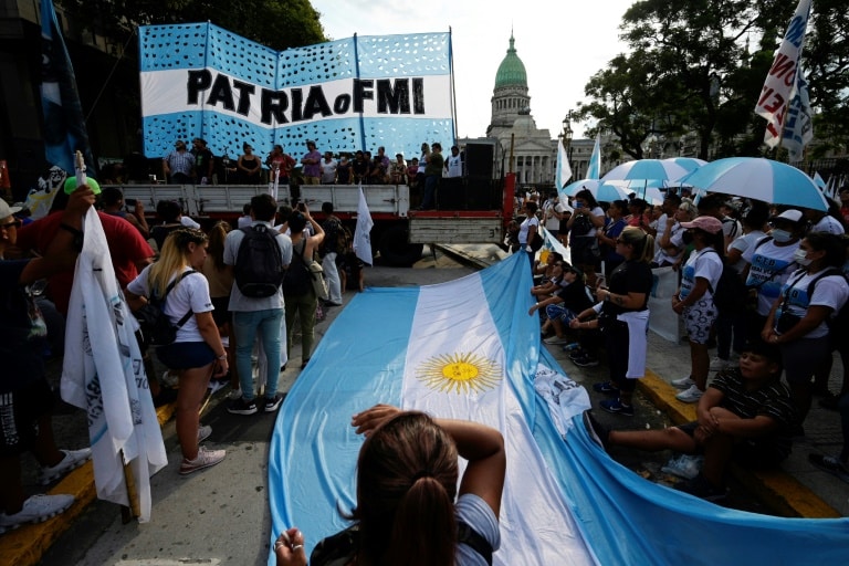 Avec le nouvel accord trouvé avec le FMI, quand commencera le remboursement de la dette argentine ?