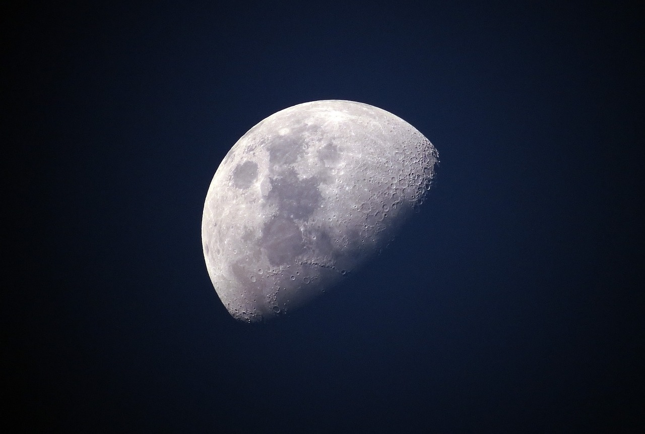 Quelle est la date de fin de la dernière mission spatiale Apollo ? 